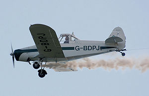 Piper pawnee pa25 glider-towing at kemble arp.jpg