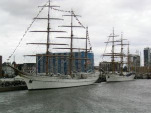 Sagres II sail 2005.jpg