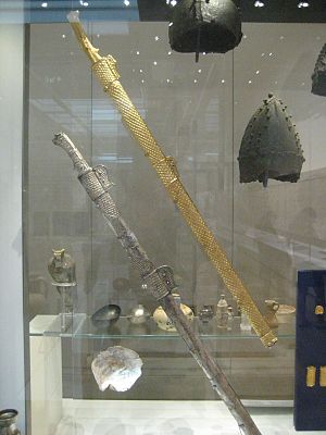 Sasanian Swords.jpg