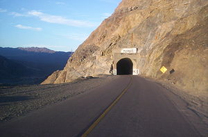 Tunel en Ruta Nacional 150, San Juan, Argentina.jpg