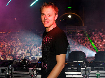 Armin Van Buuren 2.jpg