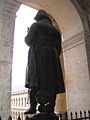 Rear angle of Napoleon statue Les Invalides.JPG